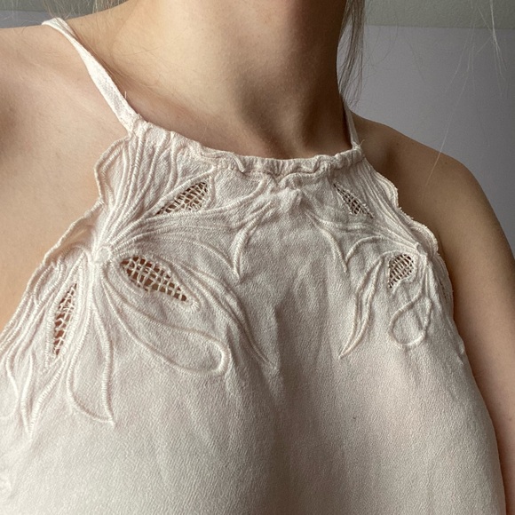 Kendall and Kylie light pink tank top! - Picture 2 of 4